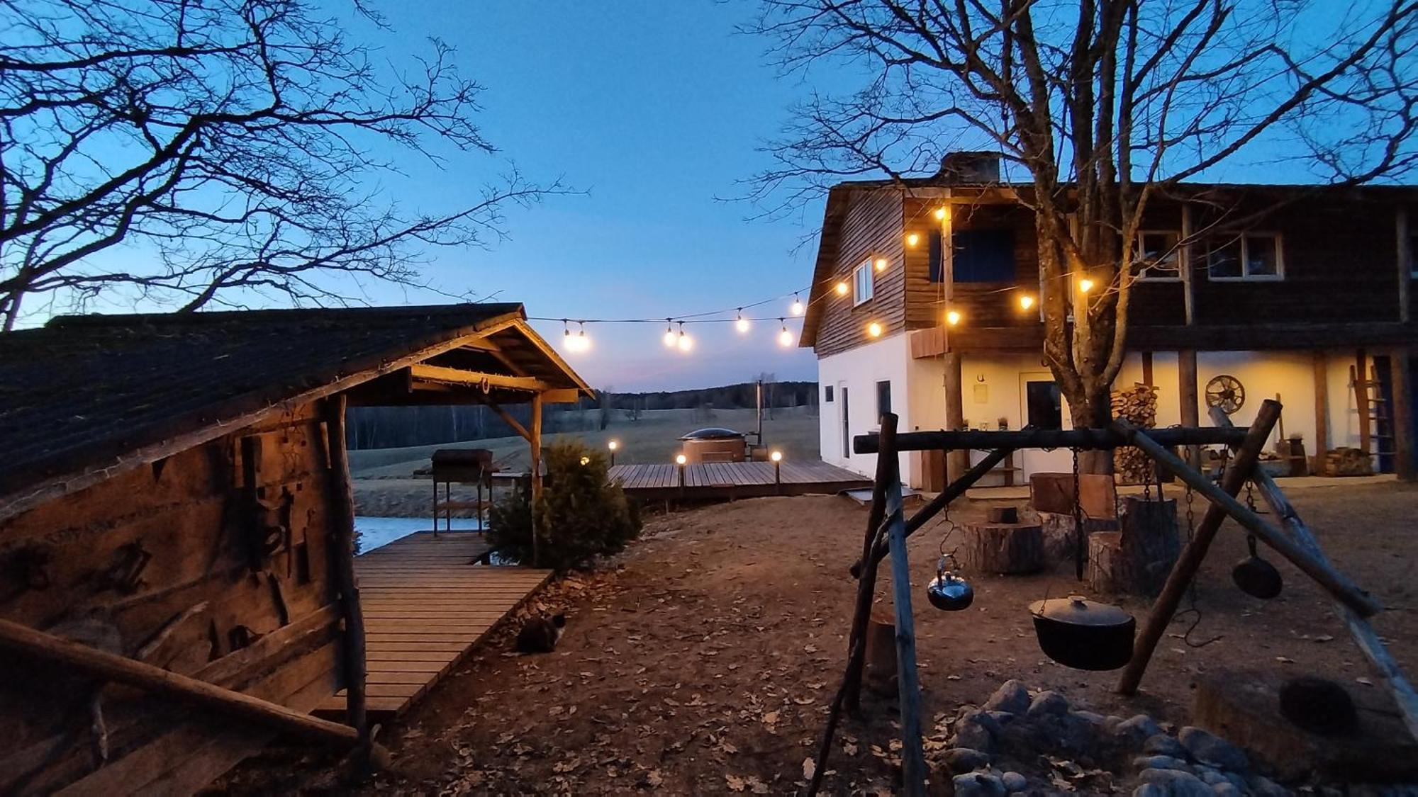 Guesthouse, Sauna & Jacuzzi In Gauja Valley - Kakukalns Straupe Bagian luar foto