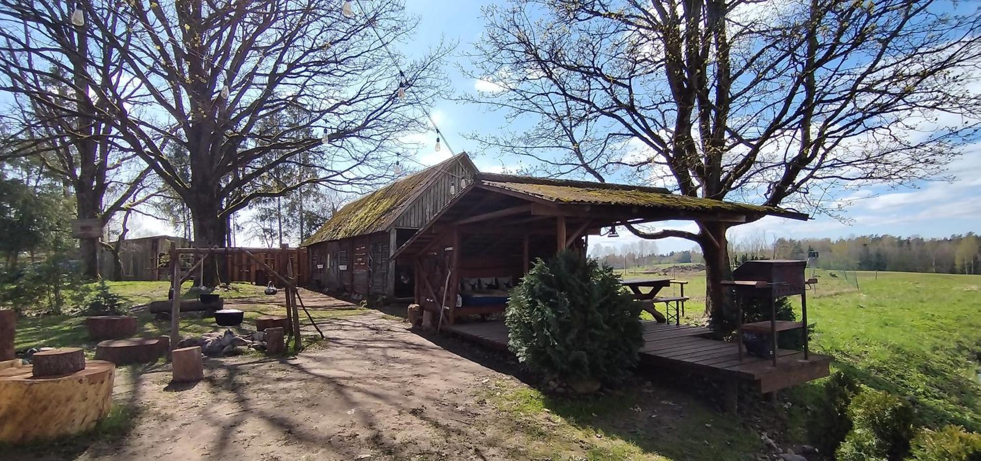 Guesthouse, Sauna & Jacuzzi In Gauja Valley - Kakukalns Straupe Bagian luar foto