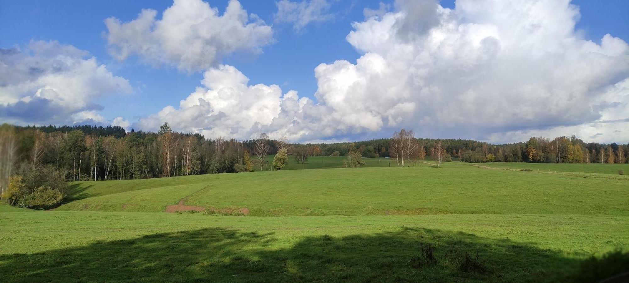 Guesthouse, Sauna & Jacuzzi In Gauja Valley - Kakukalns Straupe Bagian luar foto