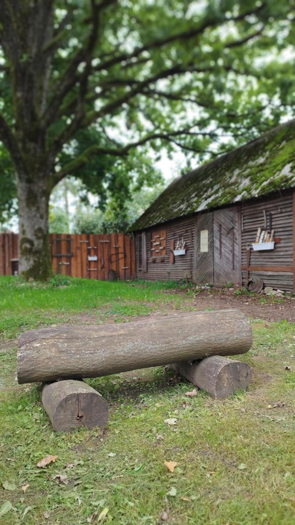 Guesthouse, Sauna & Jacuzzi In Gauja Valley - Kakukalns Straupe Bagian luar foto